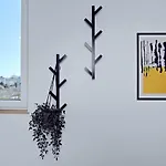 'traveller Lodge' Grosszuegiges - 3 Bedroom 10min To Hbf, Full Kitchen, Homeoffice, Netflix, Wifi דיסלדורף