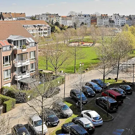 Apartment 'traveller Lodge' Großzügiges - 3 Br, 10min To Hbf, Full Kitchen, Homeoffice, Netflix, Wifi *