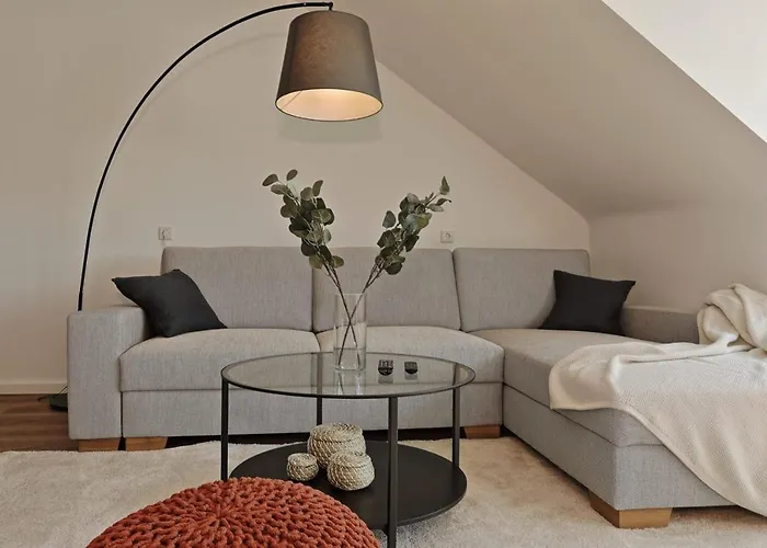 'traveller Lodge' Grosszuegiges - 3 Bedroom 10min To Hbf, Full Kitchen, Homeoffice, Netflix, Wifi Apartament