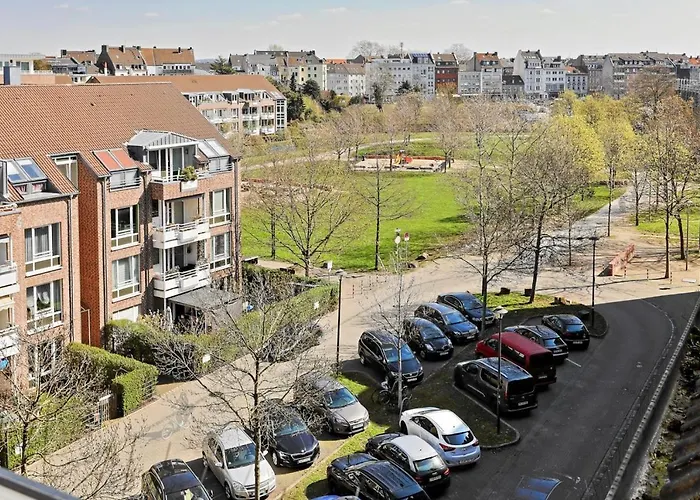 Apartament 'traveller Lodge' Grosszuegiges - 3 Bedroom 10min To Hbf, Full Kitchen, Homeoffice, Netflix, Wifi *